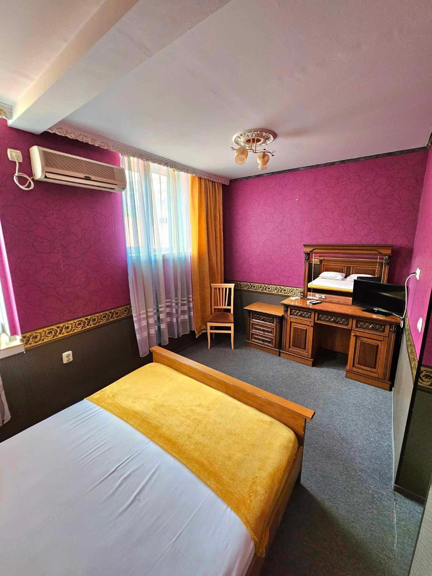 Hotel Izvora Ruse Exteriér fotografie